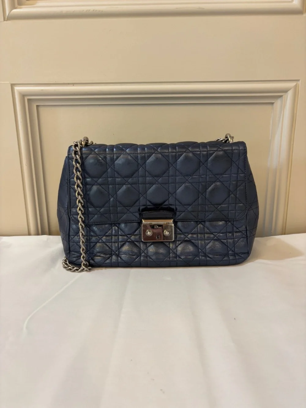 Christian Dior Miss Dior in Metallic Blue Pre-Owned - Picture 13 of 15